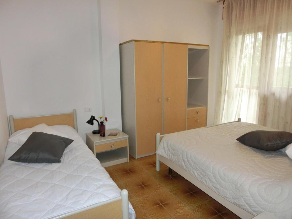 House With Balcony And Swimming Pool * Bibione